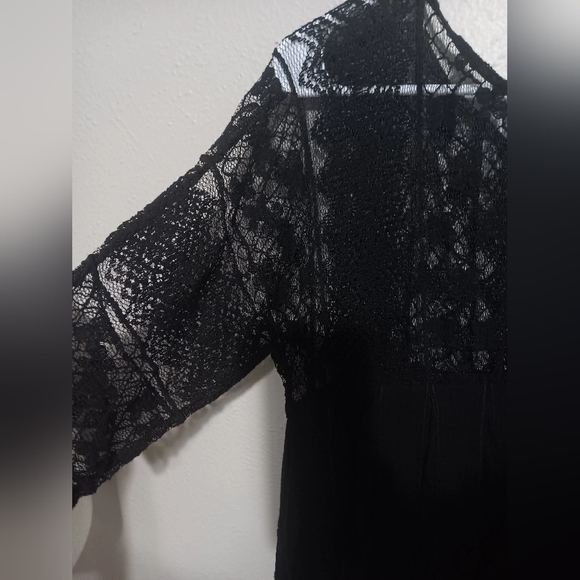Free People Black Lace Relaxed Tunic Top - Picture 3 of 8